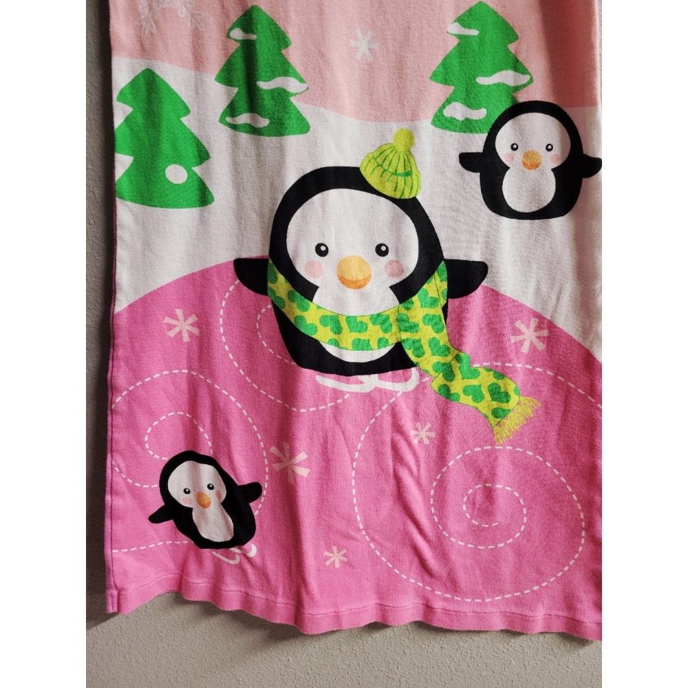 Fruit Of The Loom Penguin Gown